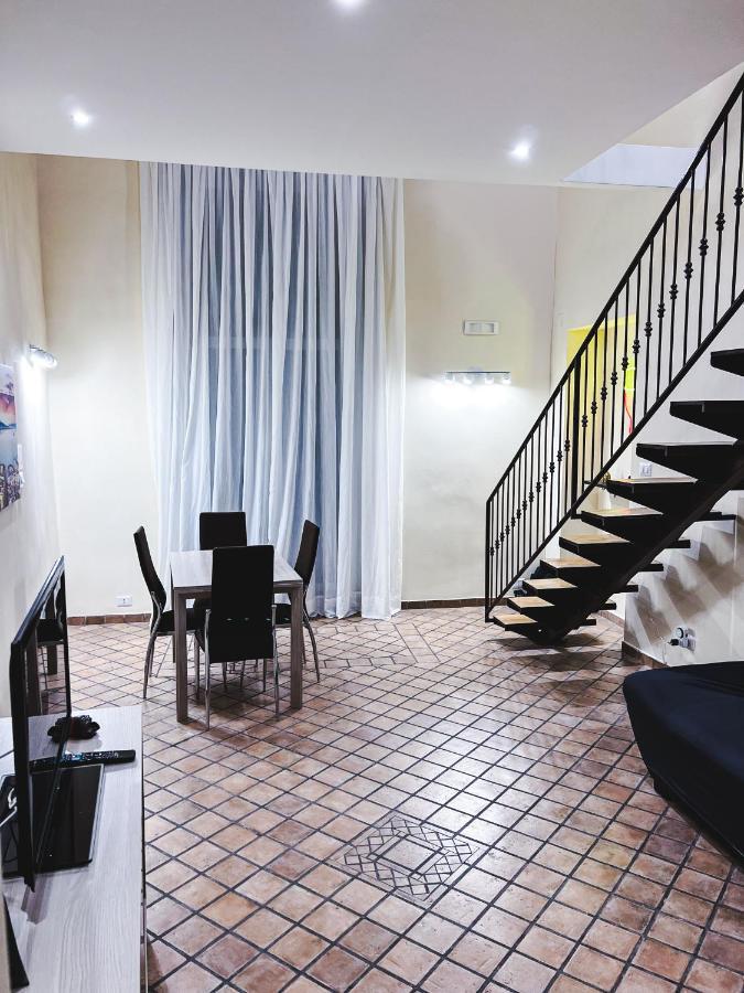 Terno Su Napoli Apartments Bagian luar foto