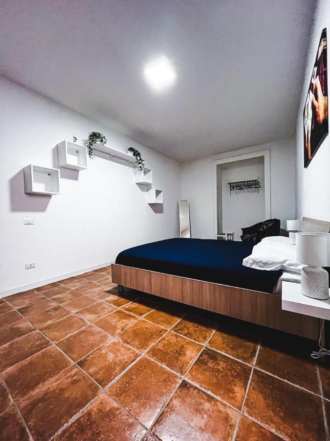 Terno Su Napoli Apartments Bagian luar foto